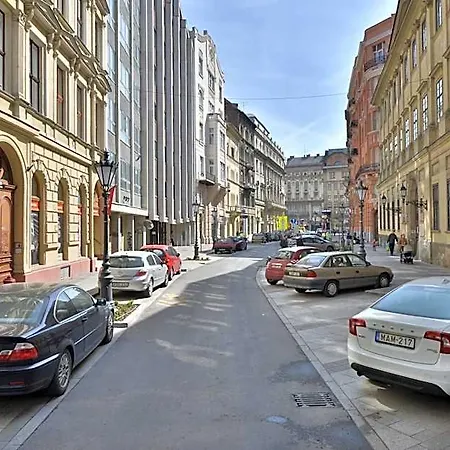 S23 4* Budapest