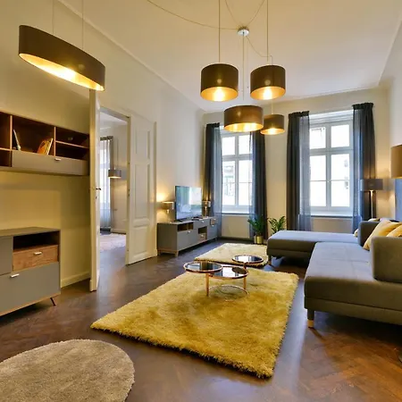 S23 Aparthotel 4*